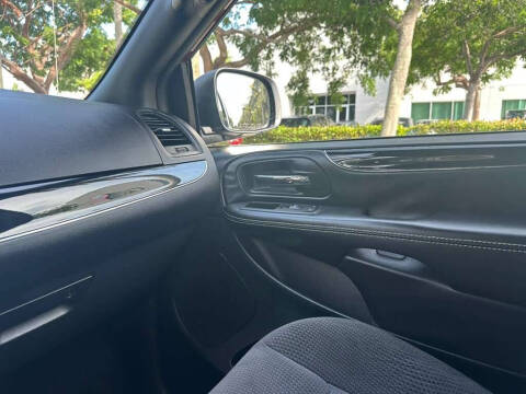 2018 Dodge Grand Caravan SE