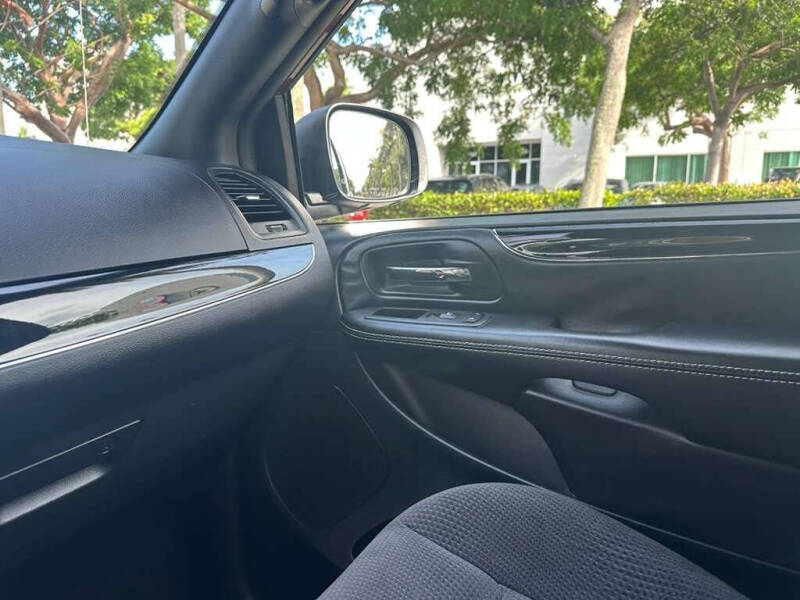 2018 Dodge Grand Caravan SE