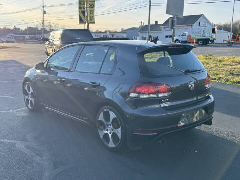 2011 Volkswagen GTI Base PZEV