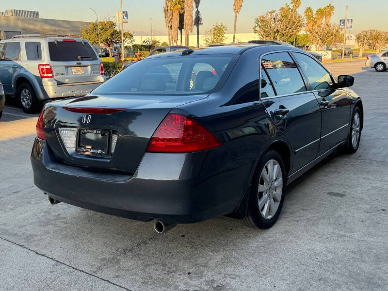 2007 Honda Accord 3.0 EX photo 10