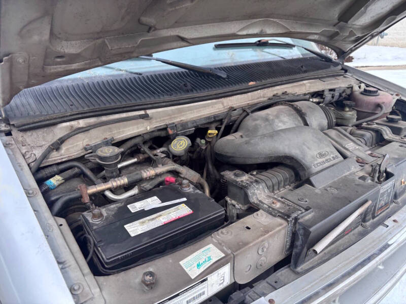 2000 Ford E-Series E-150