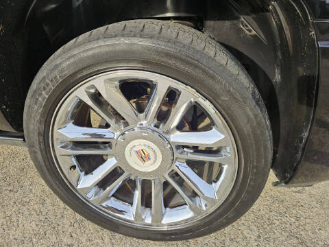 2014 Cadillac Escalade Platinum