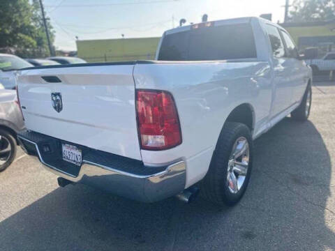 2017 RAM 1500 Big Horn