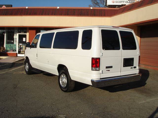 2014 Ford E-Series E-350 SD XLT