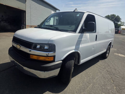2017 Chevrolet Express 2500