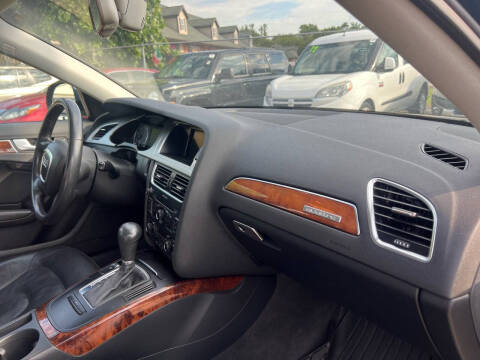 2009 Audi A4 2.0T quattro Premium Plus