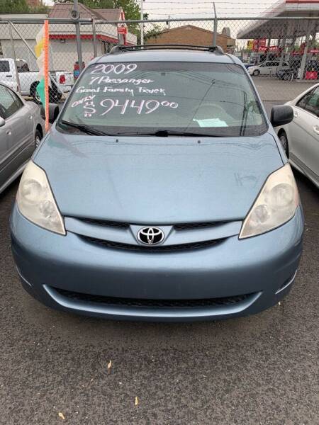 2009 Toyota Sienna for sale at Reliance Auto Group in Staten Island NY