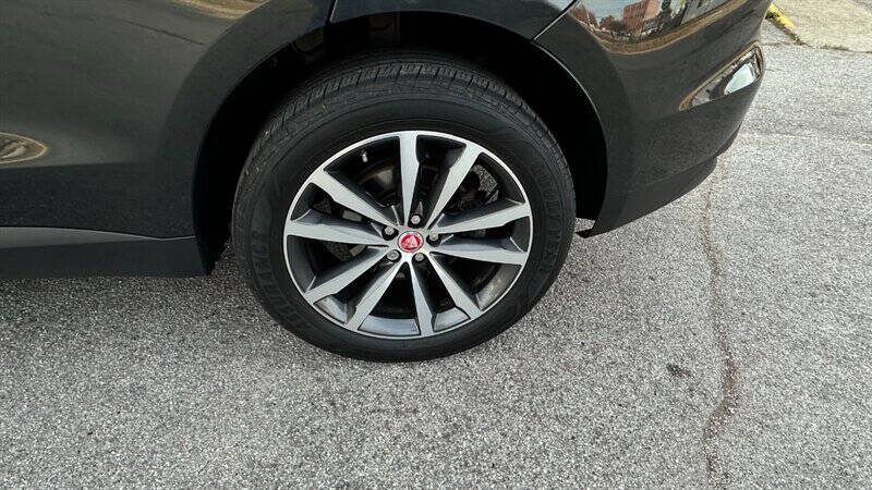 2018 Jaguar F-PACE 25t Prestige