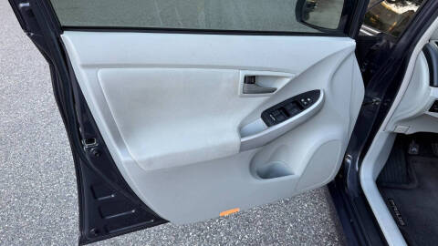 2012 Toyota Prius Three