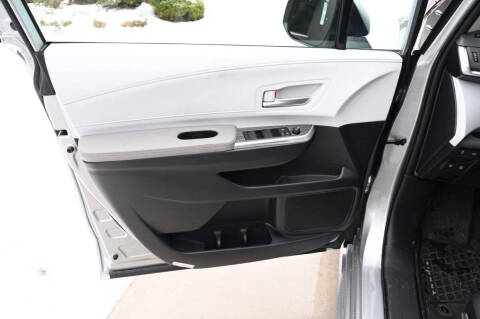 2025 Toyota Sienna XLE 8-Passenger