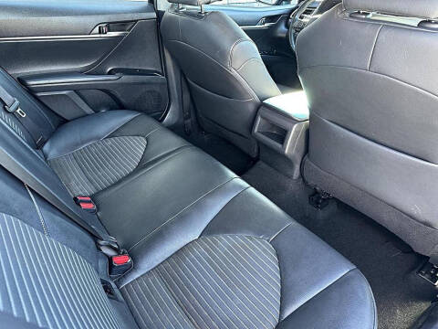 2018 Toyota Camry SE