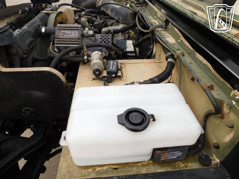 1991 AM General Hummer