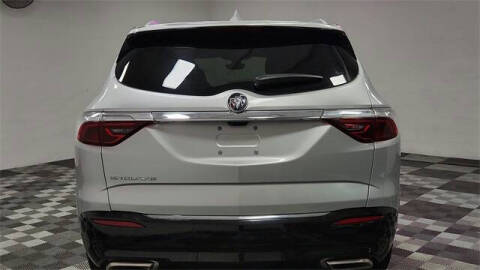 2022 Buick Enclave Essence