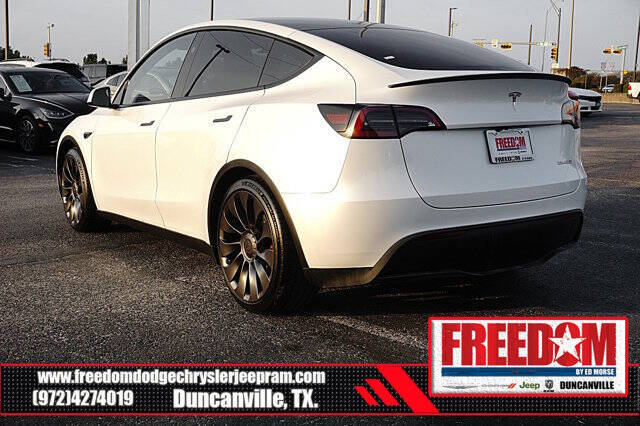 2025 Tesla Model Y Performance