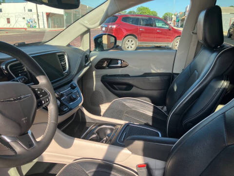 2023 Chrysler Pacifica Limited
