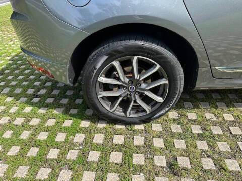 2016 Volvo XC60 T5 Drive-E Platinum