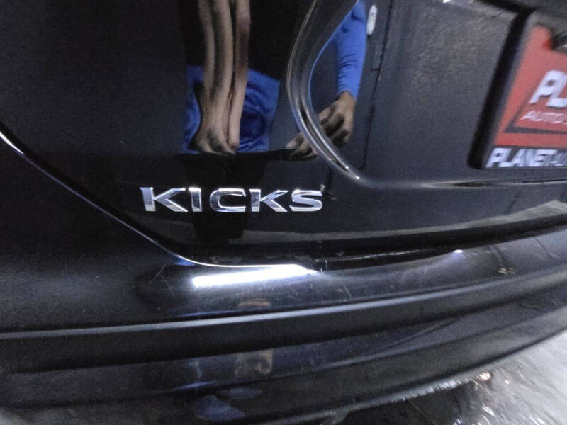 2021 Nissan Kicks SV