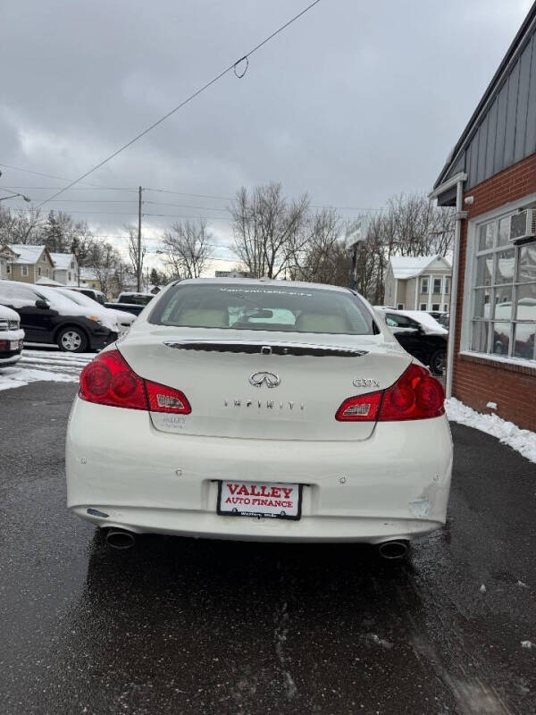 2011 Infiniti G37 Sedan x