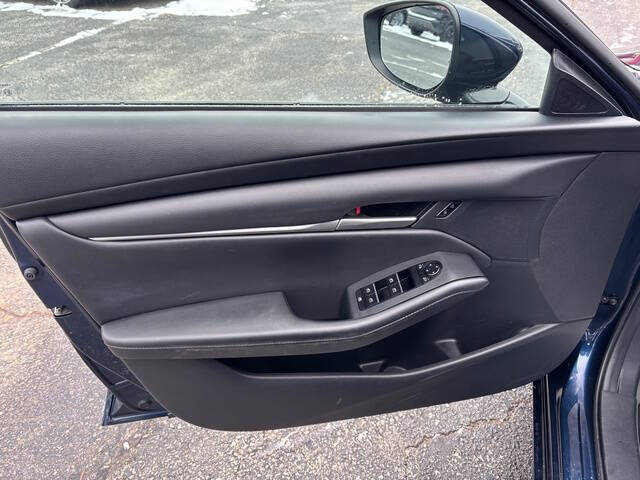 2022 Mazda Mazda3 Sedan Select