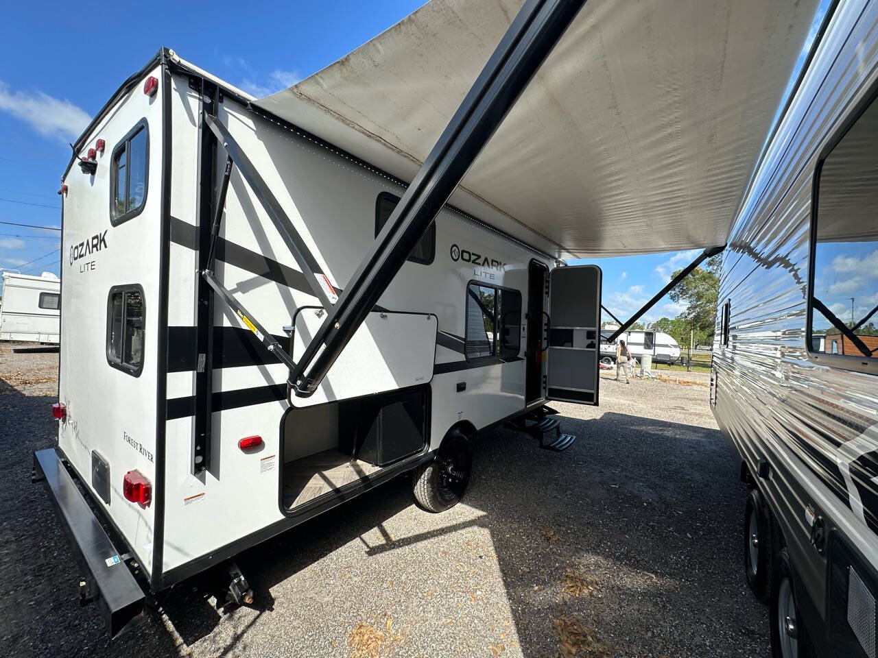 Forest River Ozark For Sale In Apollo Beach, FL