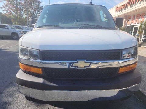 2023 Chevrolet Express 2500