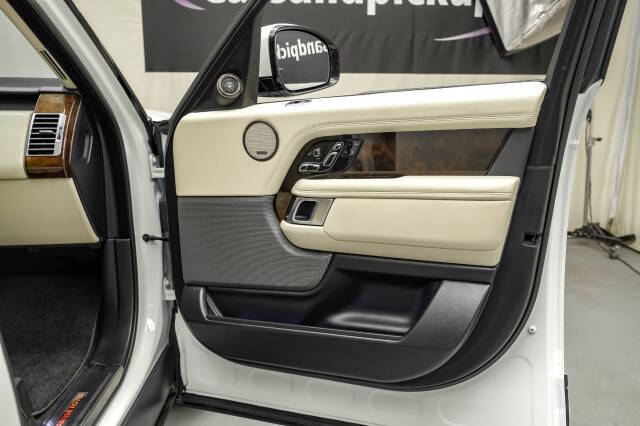 2020 Land Rover Range Rover P525 HSE