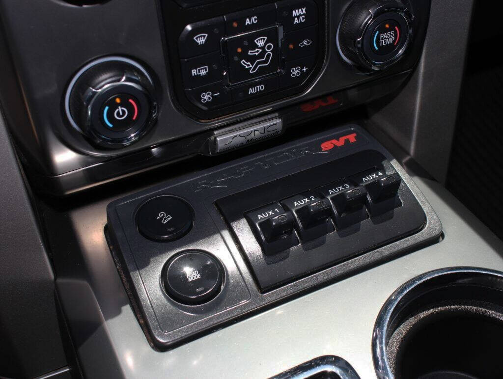 2014 FORD F-150 Pickup - $39,995