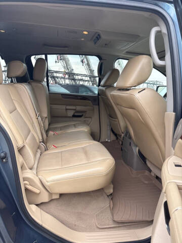 2012 Nissan Armada Platinum