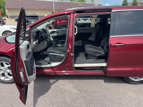 2019 Chrysler Pacifica Touring Plus