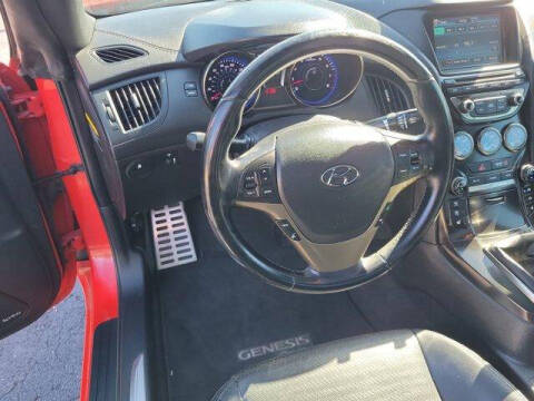 2013 Hyundai Genesis Coupe 3.8 Track