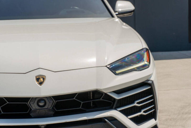 2020 Lamborghini Urus
