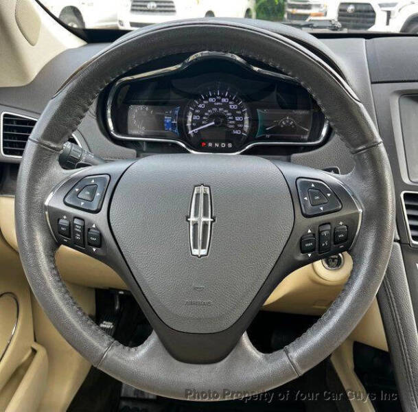 2019 Lincoln MKT