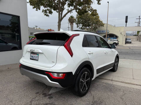 2024 Kia Niro EX