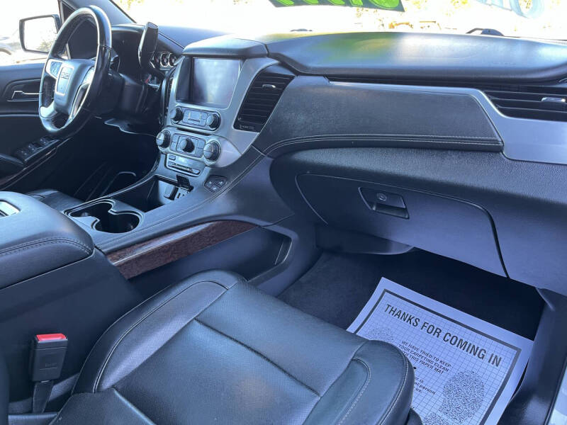 2019 GMC Yukon XL SLT