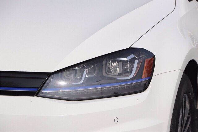2015 Volkswagen e-Golf SEL Premium