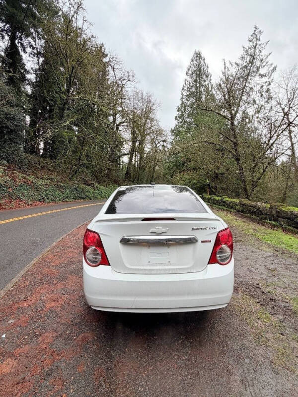 2015 Chevrolet Sonic LTZ Auto