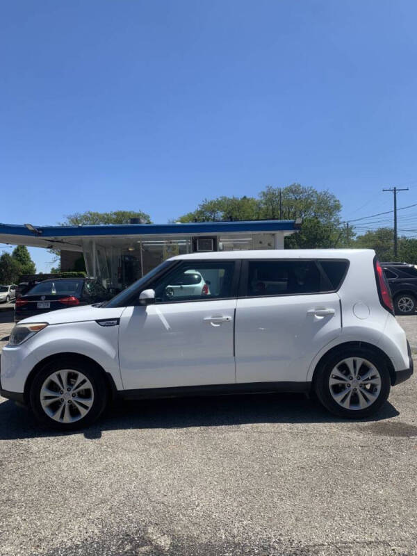 2015 Kia Soul +