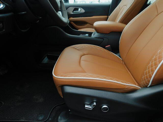 2026 Chrysler Pacifica Pinnacle