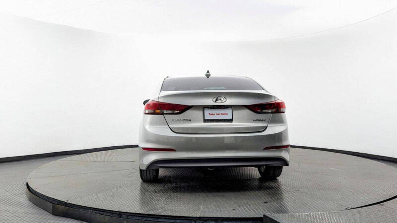 2018 Hyundai Elantra