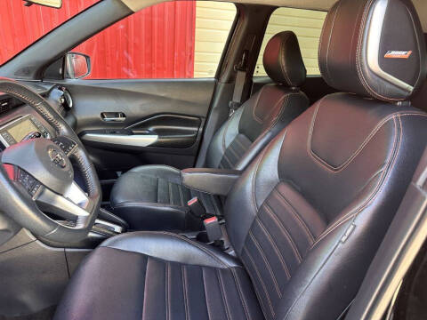 2019 Nissan Kicks SR