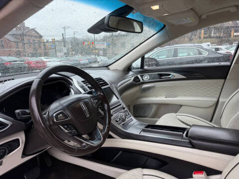 2017 Lincoln MKZ Black Label