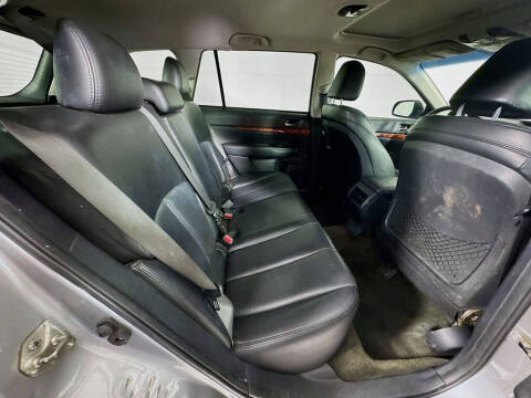 2011 Subaru Outback 2.5i Limited