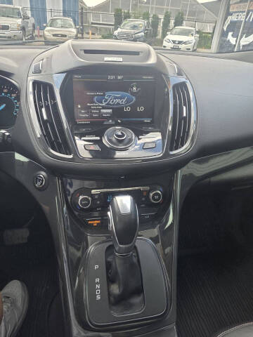 2015 Ford Escape Titanium