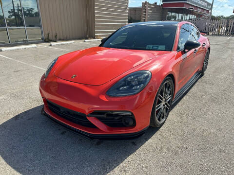 2017 Porsche Panamera for sale at lunas autoshop in Pasadena TX