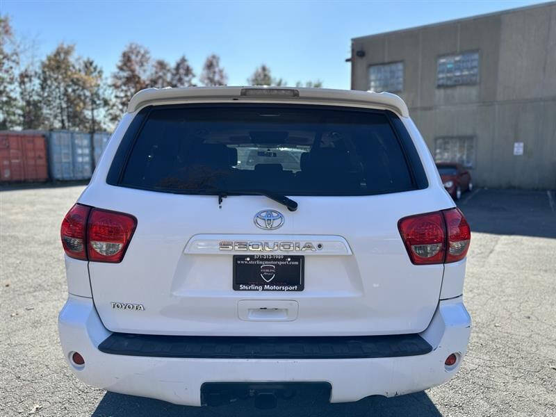 2010 Toyota Sequoia SR5