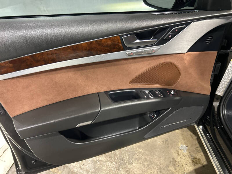 2011 Audi A8 quattro