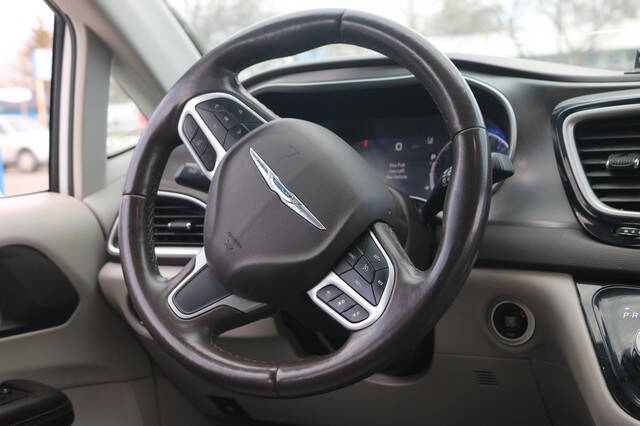 2019 Chrysler Pacifica Touring L