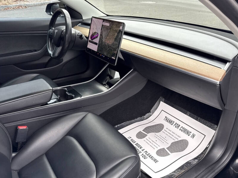 2019 Tesla Model 3 Standard Range Plus