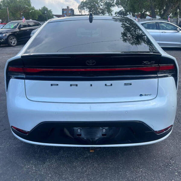 2023 Toyota Prius XLE