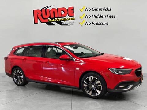 2018 Buick Regal TourX Essence